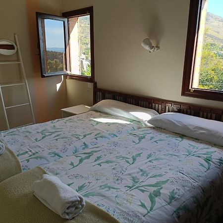 Hotel Rural Don Burguillo El Tiemblo Exterior foto